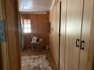 House - Ad posted by Wakefields Midlands