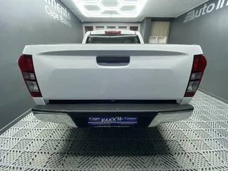 2023 ISUZU D-MAX 250 HO HI-RIDE D/C P/U