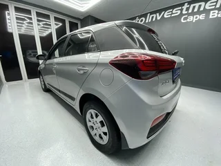 2018 HYUNDAI i20 1.4 MOTION A/T