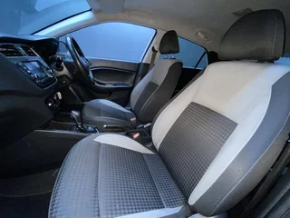 2018 HYUNDAI i20 1.4 MOTION A/T