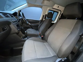 2017 VOLKSWAGEN CADDY4 MAXI CREWBUS 2.0 TDi