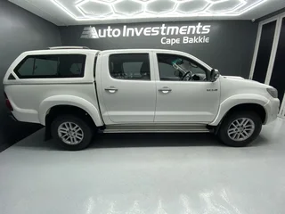 2014 TOYOTA HILUX 3.0 D-4D RAIDER 4X4 A/T P/U D/C