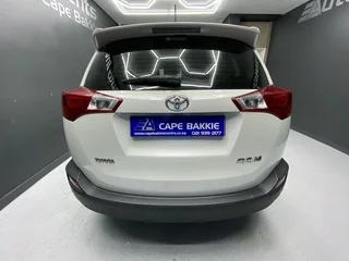 2015 TOYOTA RAV4 2.0 GX A/T