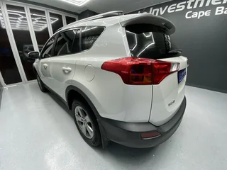 2015 TOYOTA RAV4 2.0 GX A/T