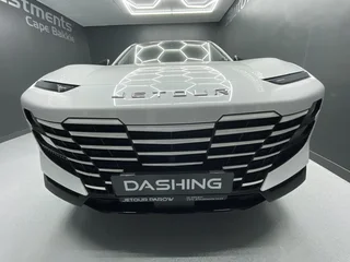 2025 JETOUR DASHING 1.5T MOMENTUM