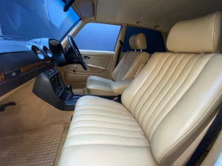 1984 MERCEDES-BENZ 230 E A/T A/C (W 123)