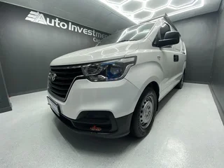2018 HYUNDAI H-1 2.5 CRDi A/C F/C P/V A/T