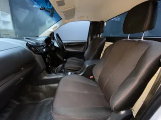 2019 ISUZU D-MAX 250 HO HI-RIDE 4X4 S/C P/U