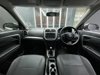 2022 TOYOTA URBAN CRUISER 1.5 Xs