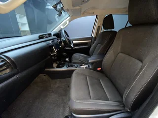 2024 TOYOTA HILUX 2.4 GD-6 RAIDER X 4X4 A/T P/U D/C