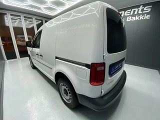 2017 VOLKSWAGEN CADDY4 2.0TDi (81KW) F/C P/V