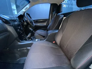 2019 ISUZU D-MAX 250 HO HI-RIDE 4X4 S/C P/U