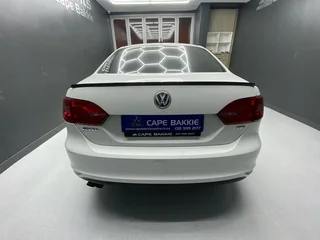 2014 VOLKSWAGEN JETTA GP 1.6 TDI COMFORTLINE