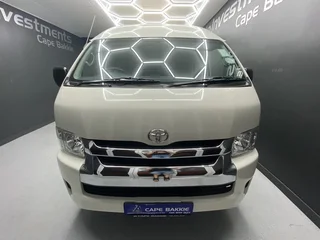 2022 TOYOTA QUANTUM HIACE 2.5 D-4D 14 SEAT