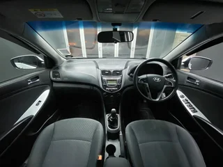 2015 HYUNDAI ACCENT 1.6 FLUID 5DR