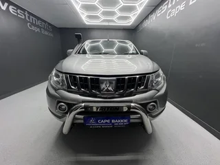 2017 MITSUBISHI TRITON 2.4 Di-DC 4X4 A/T P/U D/C