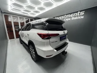 2019 TOYOTA FORTUNER 2.8GD-6 R/B A/T
