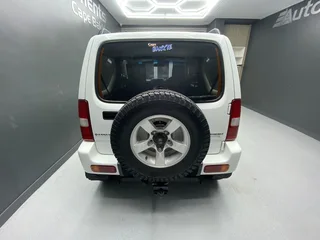 2013 SUZUKI JIMNY 1.3