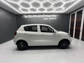 2024 TOYOTA VITZ 1.0 XR AMT