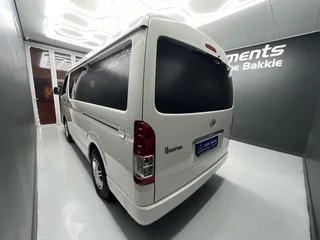 2015 TOYOTA QUANTUM 2.7 10 SEAT