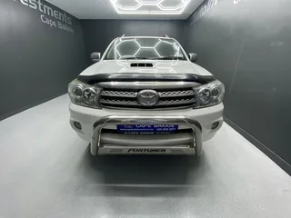 2010 TOYOTA FORTUNER 3.0D-4D R/B A/T