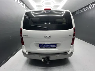 2021 HYUNDAI H1 2.5 CRDi ELITE A/T (12 SEAT)