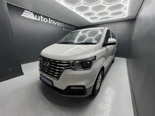 2021 HYUNDAI H1 2.5 CRDi ELITE A/T (12 SEAT)