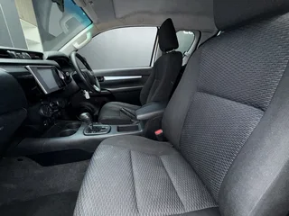 2019 TOYOTA HILUX 2.4 GD-6 RB SRX A/T P/U E/CAB