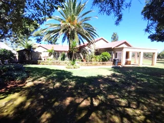 GARDENVALE AH - SUBSTANTIALLY REDUCED!! - FOR THE BIG FAMILY &amp; YOU CAN WORK FROM HOME!!