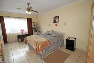 IDEAL FOR THE EXTENDED FAMILY OR MULTI TENANTED RENTAL IN THE HEART OF PRIMROSE....