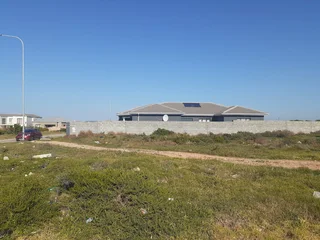 Bluewater Bay – PLOT FOR SALE – R310 000 not negotiable