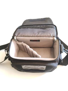 Lowepro Edit 140 Camara shoulder bag for sale