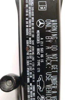 Mercedes Benz type 171 vehicle jack lift tool A2115830615 for sale