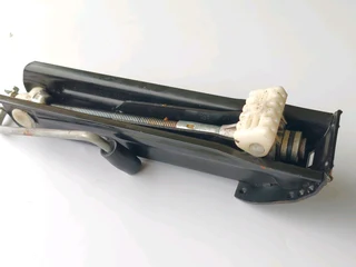 Mercedes Benz type 171 vehicle jack lift tool A2115830615 for sale