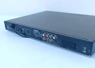 Yamaha Natural Sound HDMI DVD Player DVD-S663 for sale
