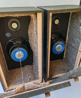 250 Watt per channel HiFi speakers for sale