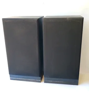 250 Watt per channel HiFi speakers for sale