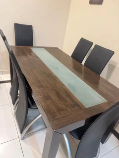 6 seater dining table