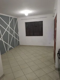 Property - Ad posted by Ashea Sekhula