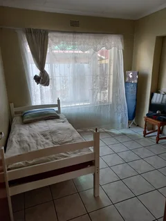 Property - Ad posted by Ashea Sekhula