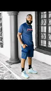 Home-Keeper or Gardner