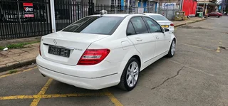 2011 Mercedes C180 Avant-garde Automatic