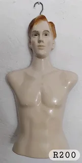 MANNEQUIN DISPLAY RENTAL SERVICES