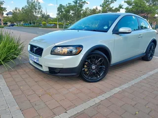 2009 Volvo C30 T5