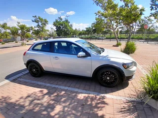 2009 Volvo C30 T5