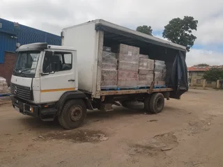 Mercedes - Benz 12- ton removal and hire truck - Reliable and spacious