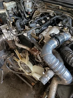 NISSAN NAVARA YD25 2013 4X2 AUTOMATIC BREAKING FOR PARTS