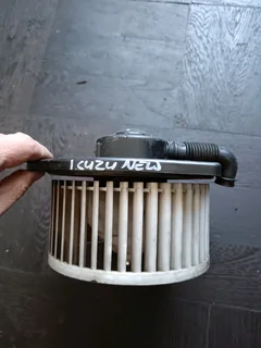ISUZU DMAX INTERIOR FAN I STOCK FOR SALE.