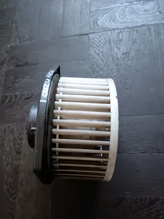 ISUZU DMAX INTERIOR FAN I STOCK FOR SALE.