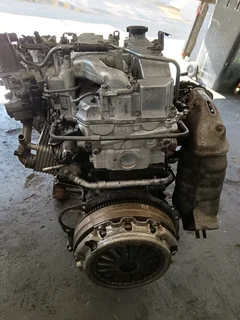 MITSUBISHI TRITON 4D56 COMPLETE ENGINE IN STOCK FOR SALE COMES WITH 30 DAY GUARANTEE